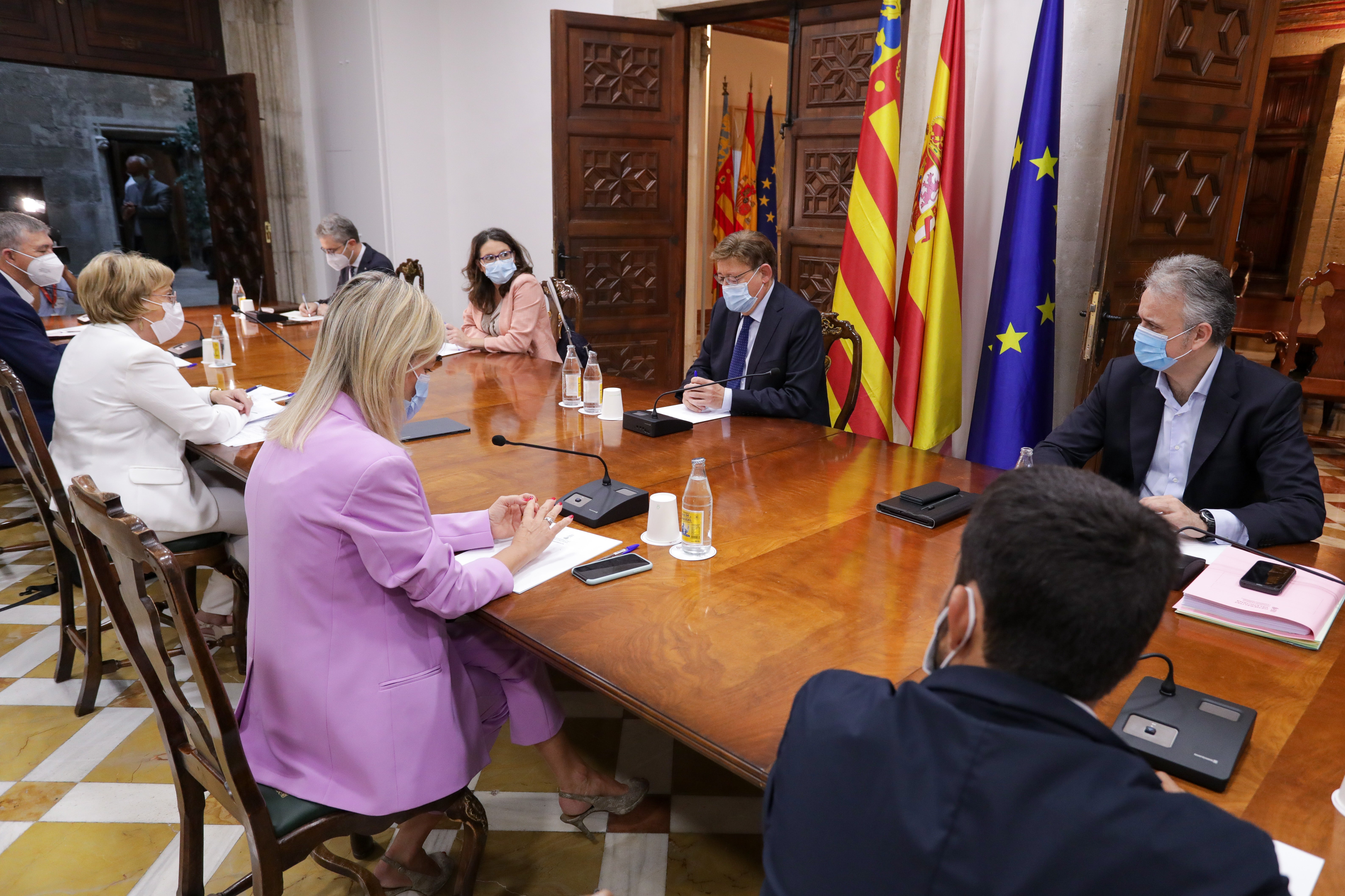 La Comunidad Valenciana elimina restricciones de horarios y aforos: estas son las diez nuevas medidas La Comunidad Valenciana elimina restricciones de horarios y aforos: estas son las diez nuevas medidas