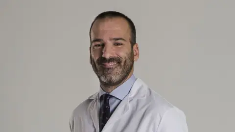 Dr Luis González Dr Luis González