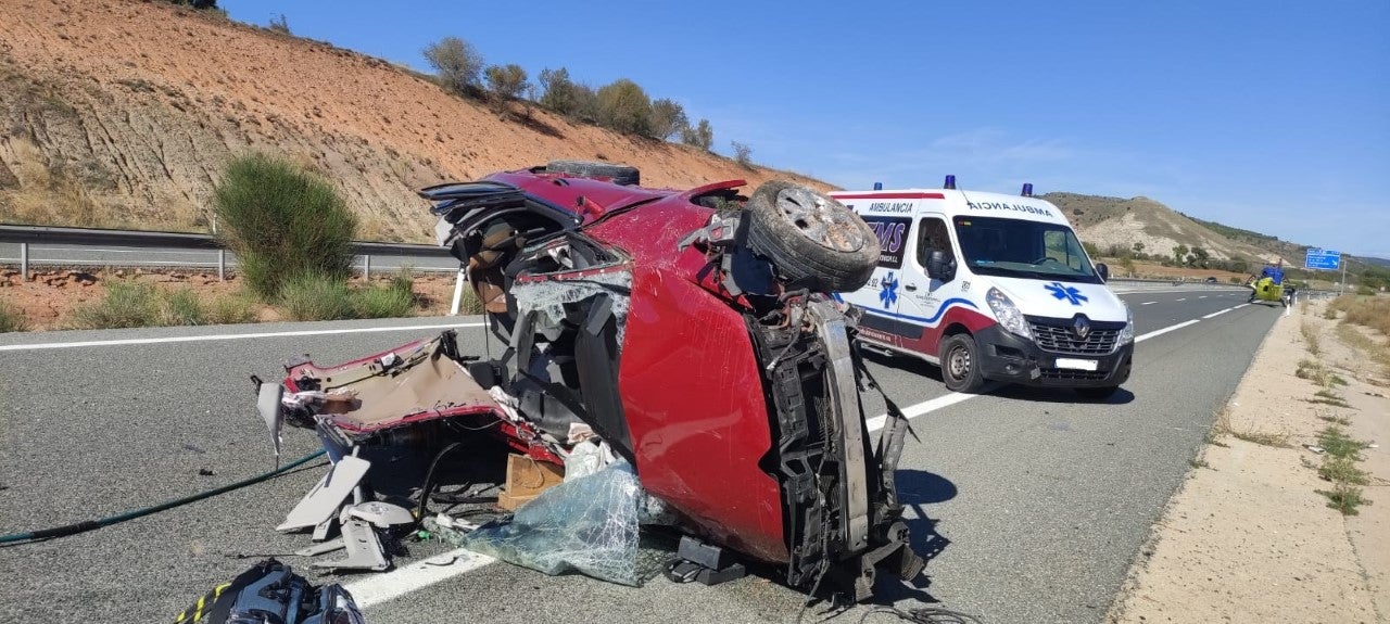 Detenido el conductor de una ambulancia por el accidente de la A-40 en el que falleció un vecino de Cuenca Detenido el conductor de una ambulancia por el accidente de la A-40 en el que falleció un vecino de Cuenca