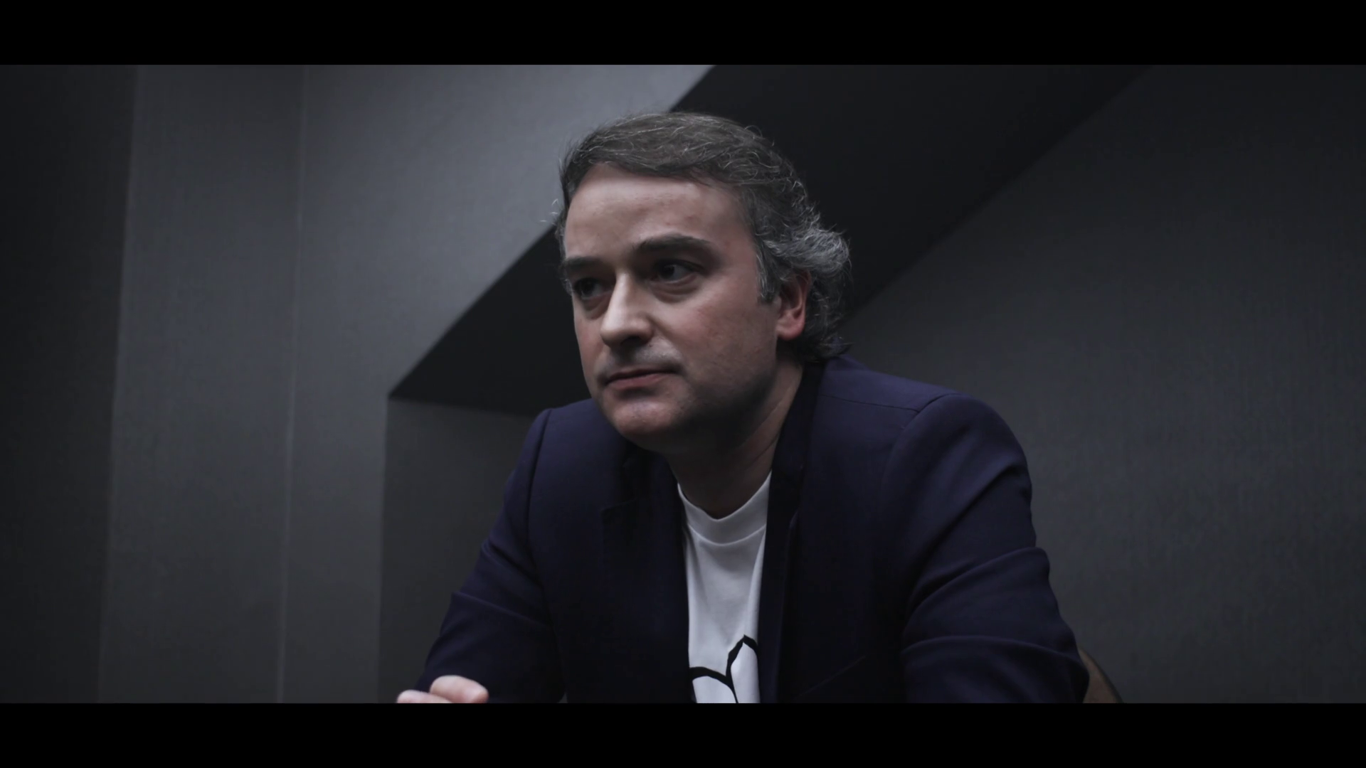 La tele con Monegal: Iván Redondo busca trabajo en "Espejo Público" La tele con Monegal: Iván Redondo busca trabajo en "Espejo Público"