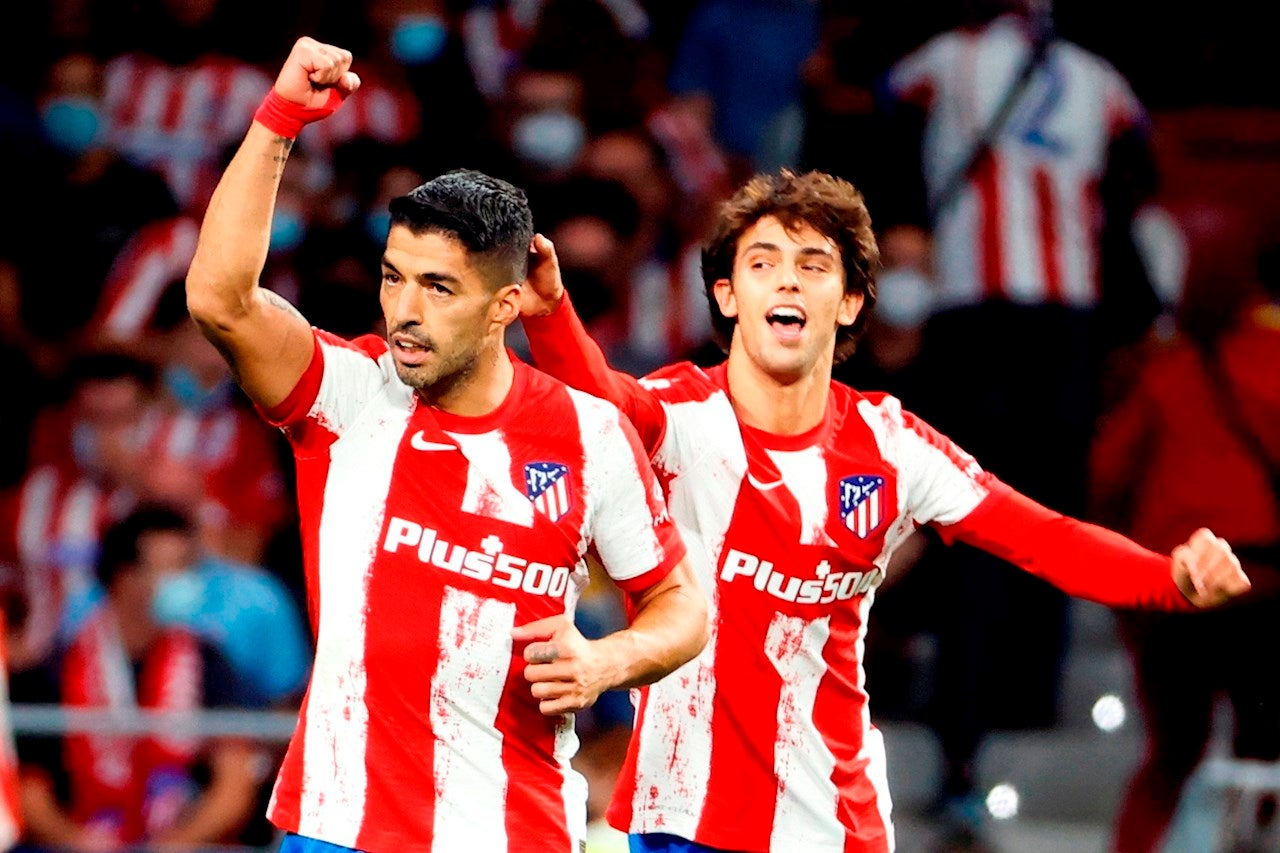 El Atlético de Madrid se impone ante el Barcelona con goles de Lemar y Suárez El Atlético de Madrid se impone ante el Barcelona con goles de Lemar y Suárez
