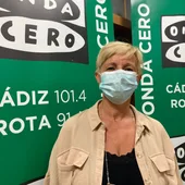 Una de las promotoras de la protectora hogar abueletes peludos Una de las promotoras de la protectora hogar abueletes peludos