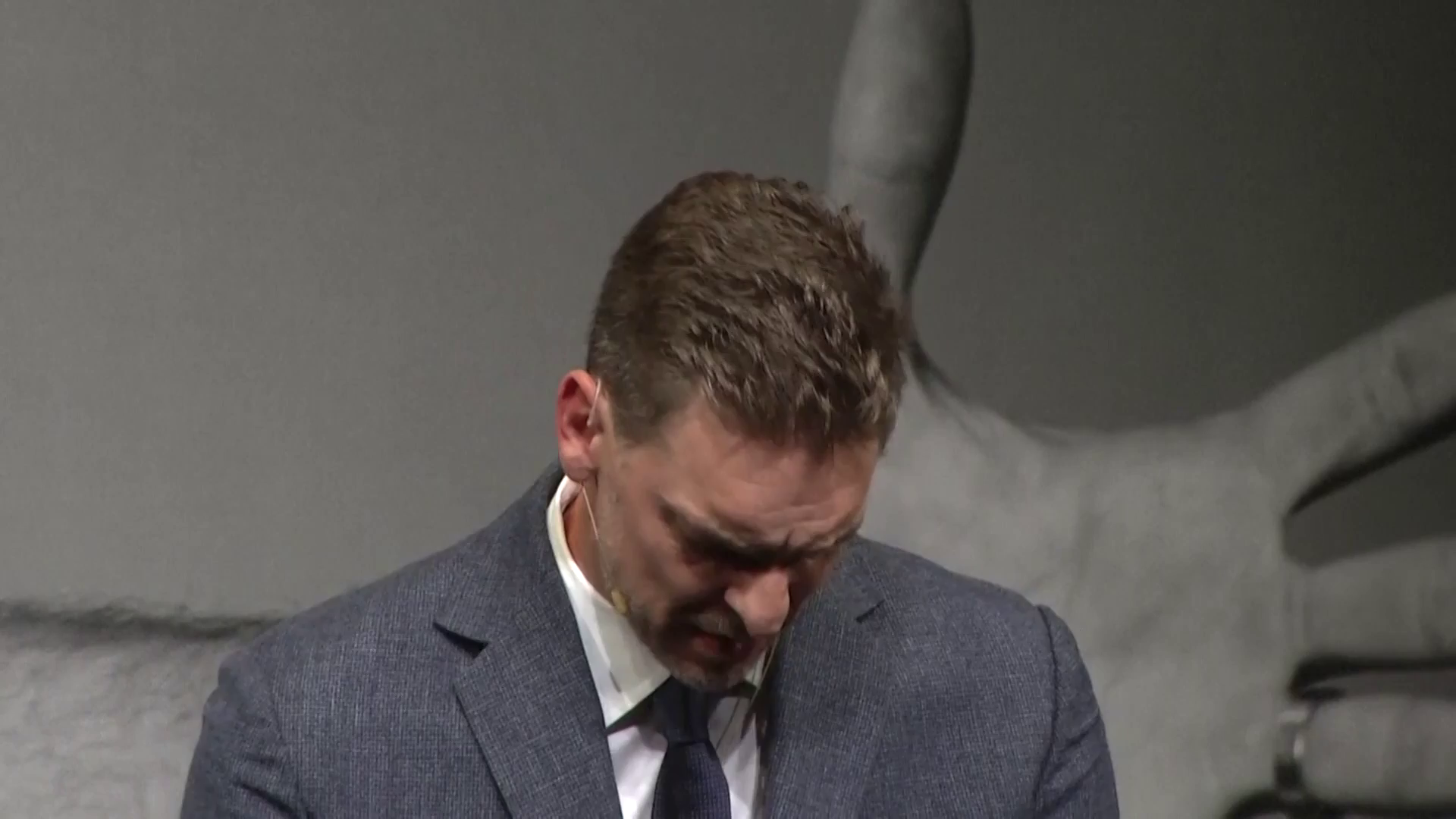 Pau Gasol se rompe al recordar a Kobe Bryant y a su hija Gianna Pau Gasol se rompe al recordar a Kobe Bryant y a su hija Gianna