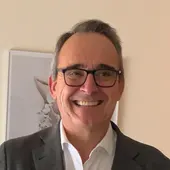 Carlos Pajuelo Carlos Pajuelo
