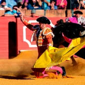 El diestro Manuel Escribano durante una corrida de toros en la Maestranza El diestro Manuel Escribano durante una corrida de toros en la Maestranza