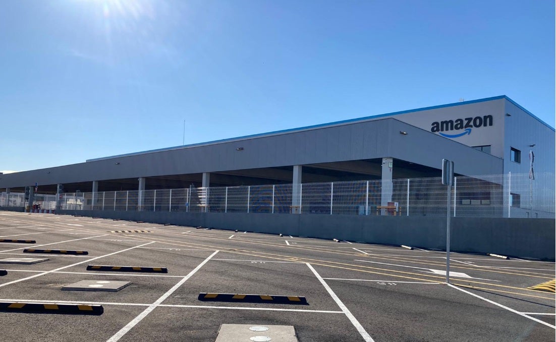 Amazon abre su nueva nave logística en PLAZA Amazon abre su nueva nave logística en PLAZA