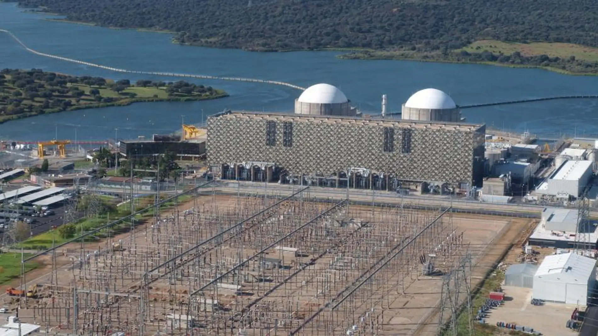 Visto bueno del CSN para un mayor tiempo para la evaluación y aceptación de cargas en la Central Nuclear de Almaraz 