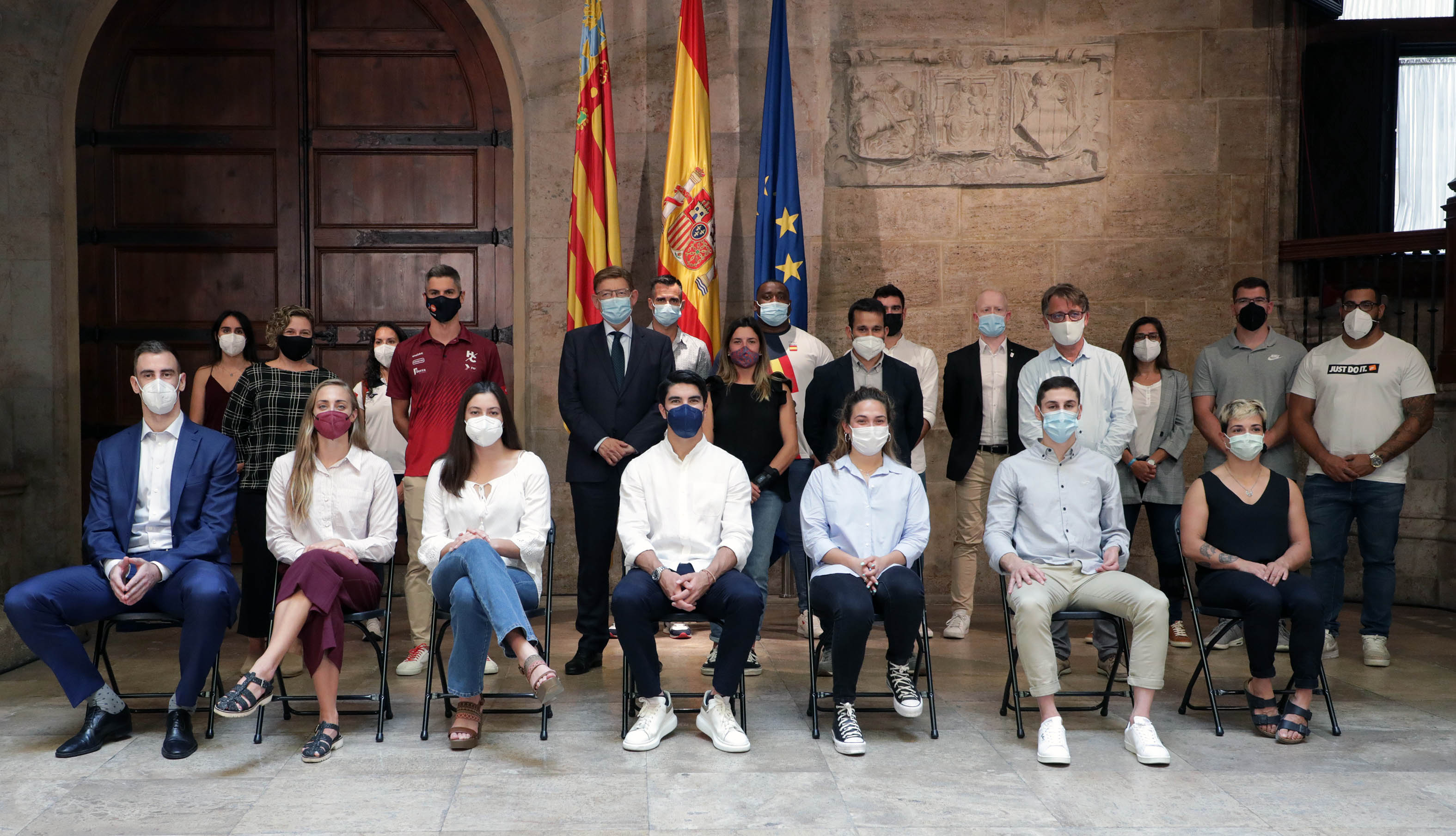 Recepción en la Generalitat Valenciana al olímpico torrevejense Luis Manuel Corchete Recepción en la Generalitat Valenciana al olímpico torrevejense Luis Manuel Corchete