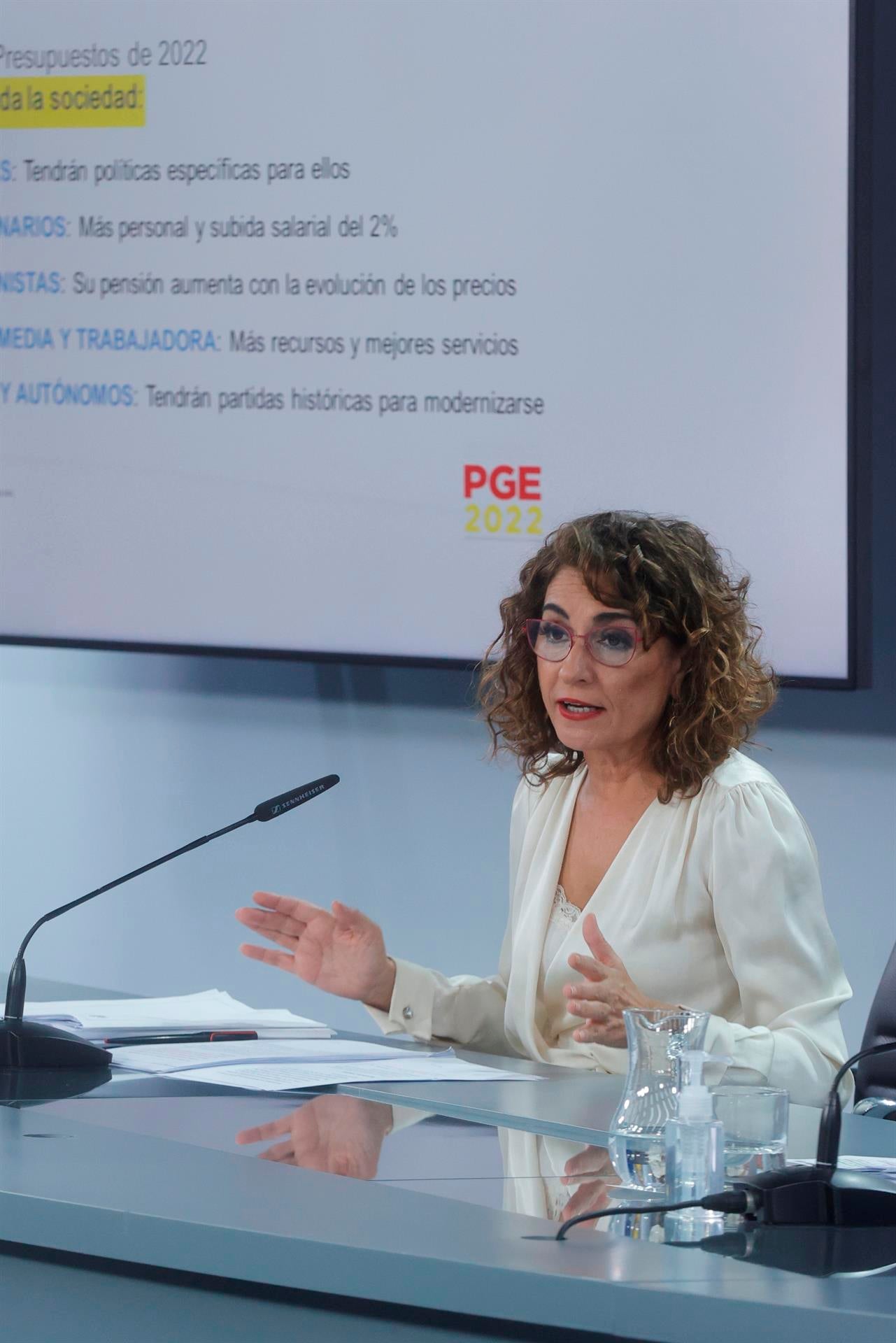 Cuatro de cada diez euros de los Presupuestos irán a pagar las pensiones en 2022: esta es la cantidad total Cuatro de cada diez euros de los Presupuestos irán a pagar las pensiones en 2022: esta es la cantidad total