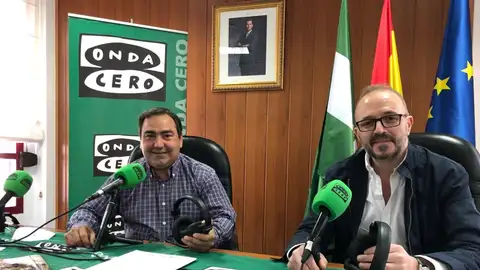 Juan Andrés Rejón junto al alcalde de Cogollos de Guadix, Eduardo Martos Hidalgo Juan Andrés Rejón junto al alcalde de Cogollos de Guadix, Eduardo Martos Hidalgo