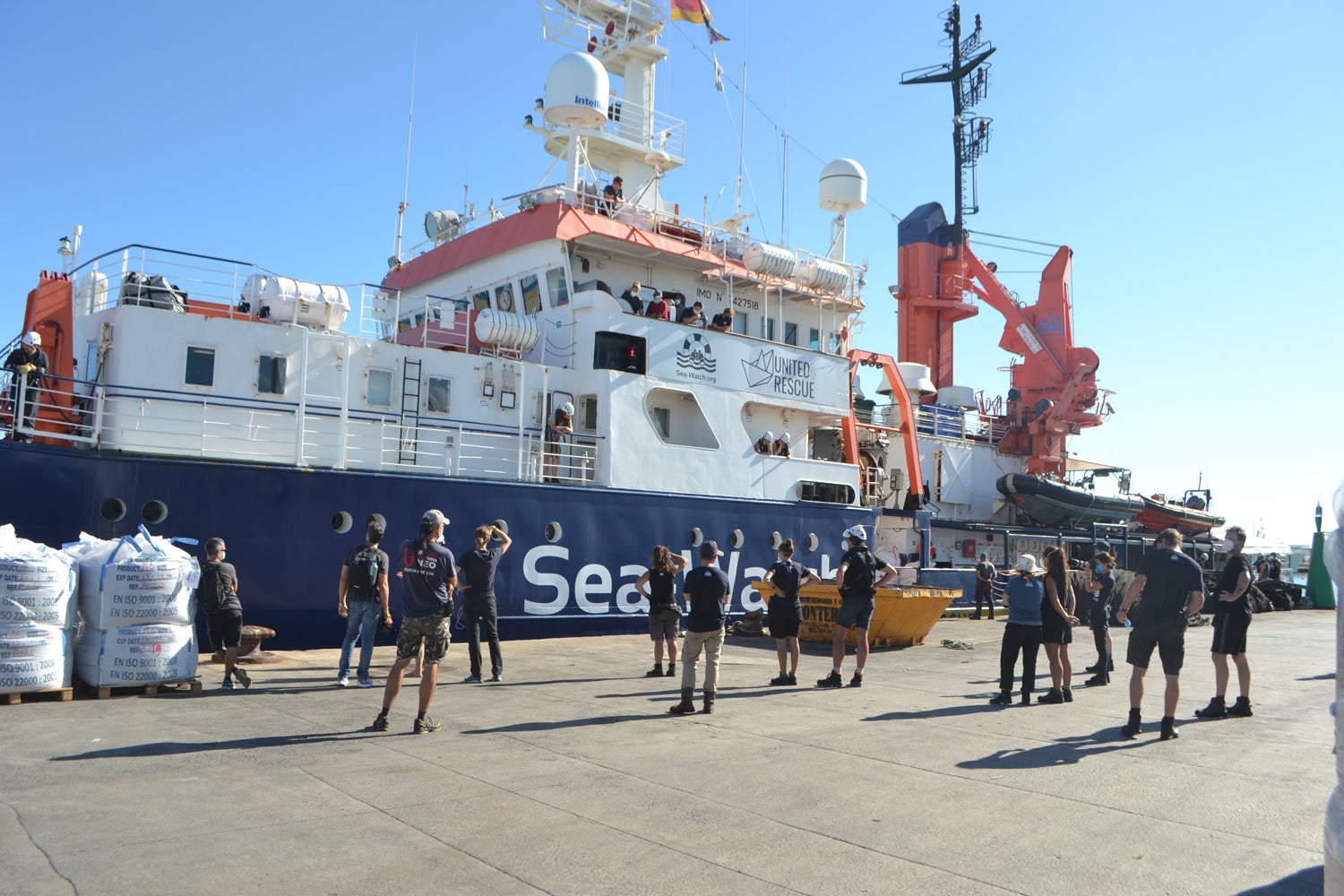El Puerto de Burriana recibe al Sea Watch 4 El Puerto de Burriana recibe al Sea Watch 4