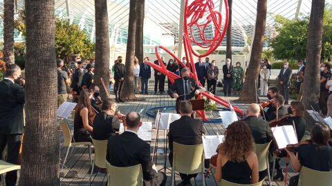 La Generalitat rinde homenaje por segunda vez a las víctimas de la Covid La Generalitat rinde homenaje por segunda vez a las víctimas de la Covid