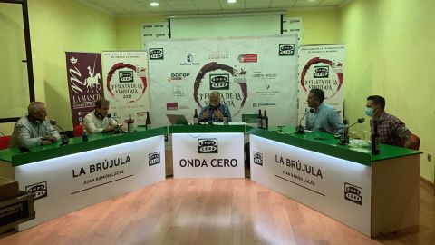 Br&uacute;jula de la Econom&iacute;a en la fiesta de la vendimia