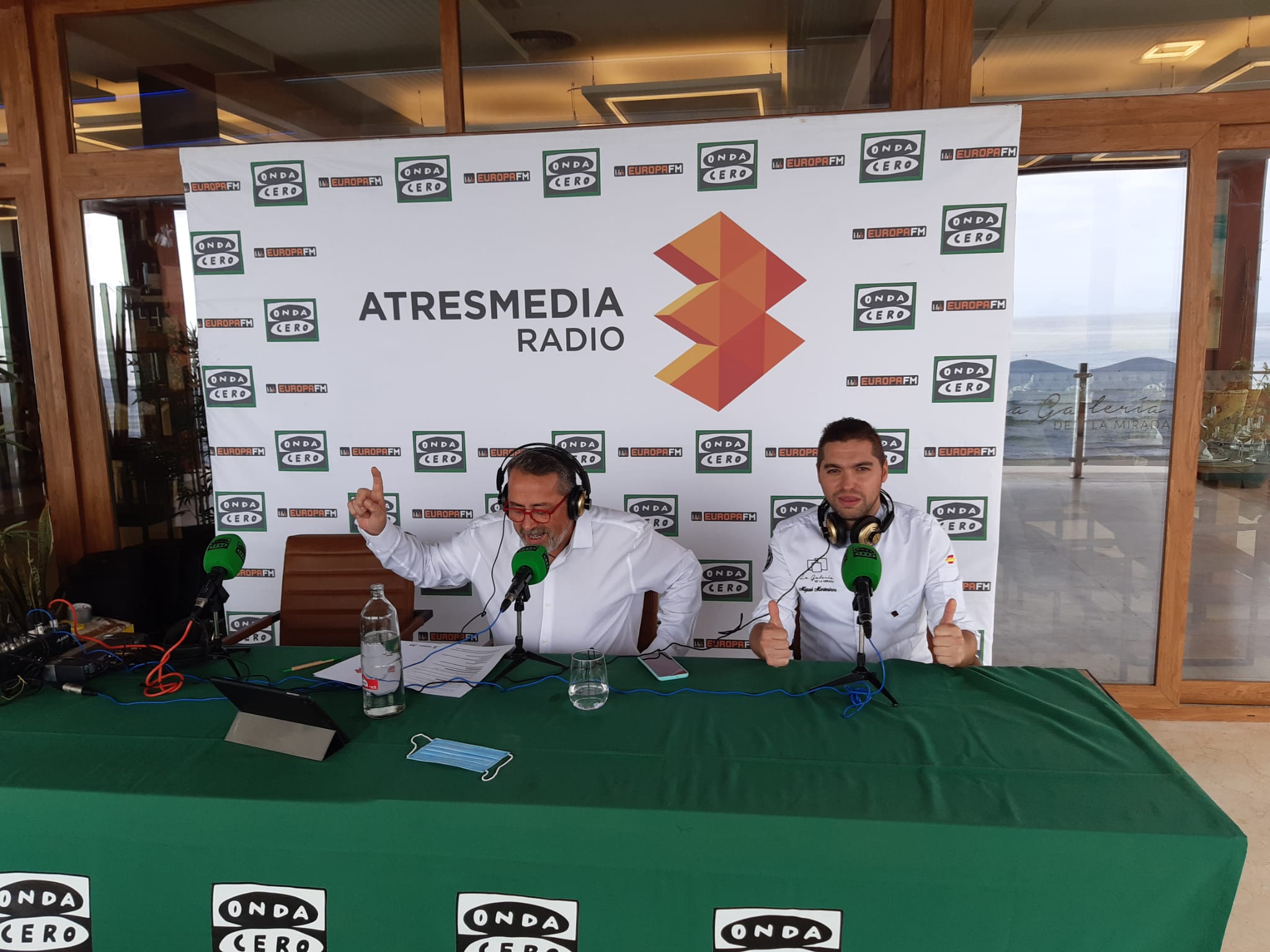 Hablamos con el chef Miguel Ángel Montesinos, de la cocina de La Mirada y de las novedades en la nueva carta Hablamos con el chef Miguel Ángel Montesinos, de la cocina de La Mirada y de las novedades en la nueva carta
