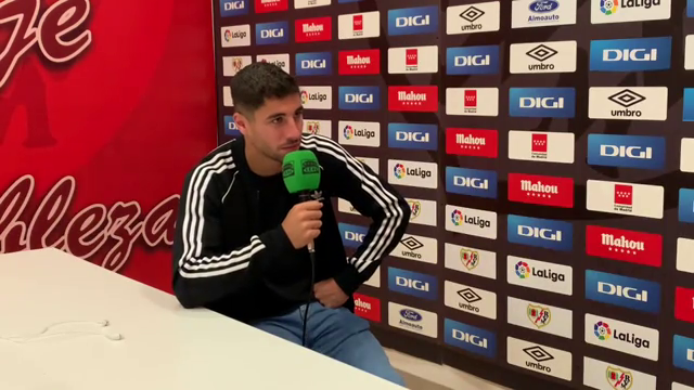 Santi Comesaña: “Ojalá podamos luchar por los puestos europeos a final de temporada” Santi Comesaña: “Ojalá podamos luchar por los puestos europeos a final de temporada”