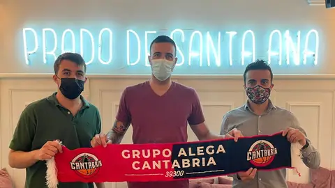 Alo Marín Jugador del Grupo Alega Cantabria