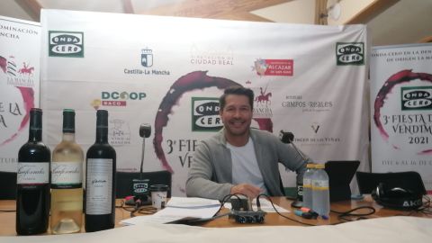 Jaime Cantizano desde 'El Provencio', Cuenca, celebrando la Fiesta de la Vendimia en Onda Cero