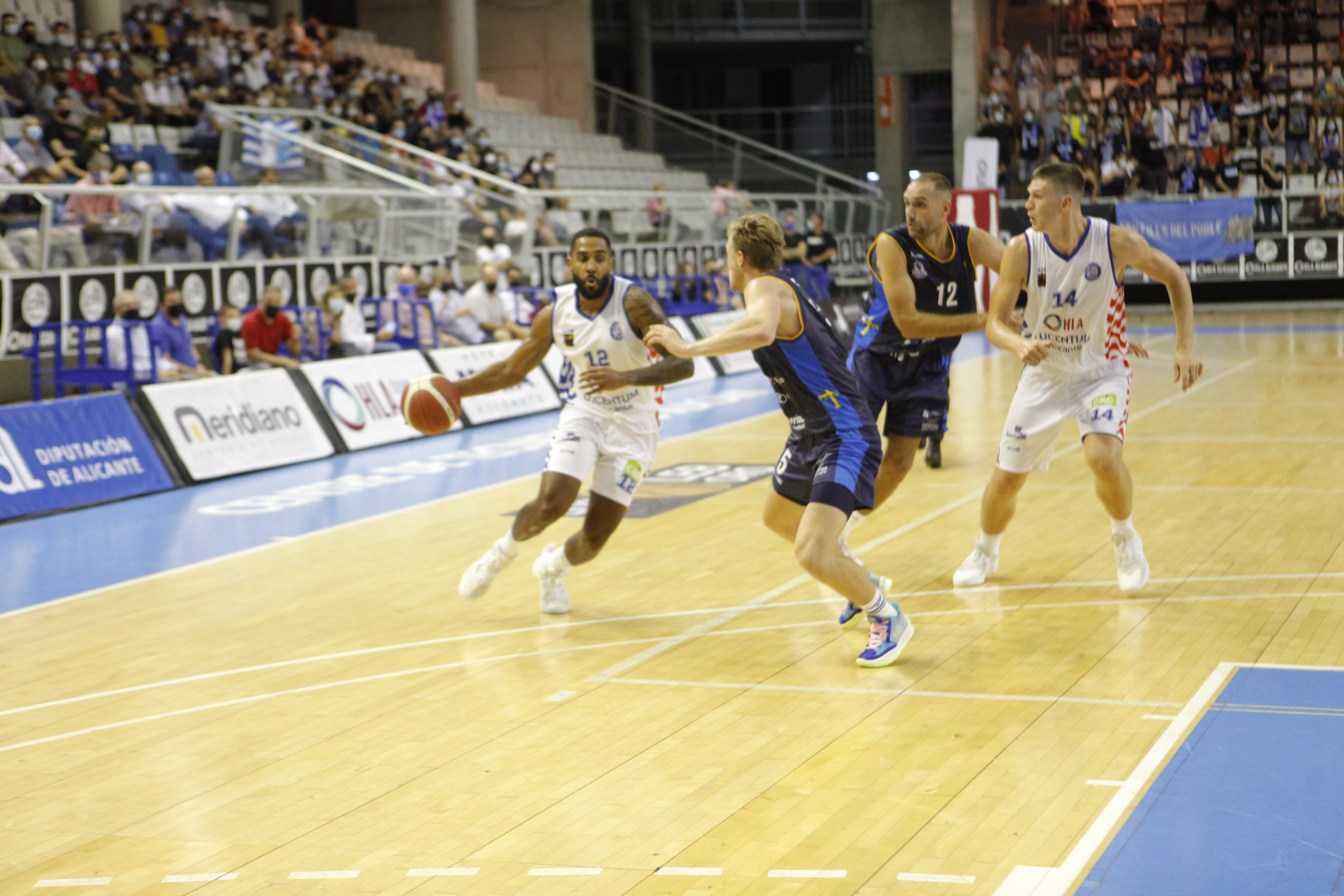 El HLA Alicante cae en el último segundo tras dos prórrogas frente a Oviedo El HLA Alicante cae en el último segundo tras dos prórrogas frente a Oviedo