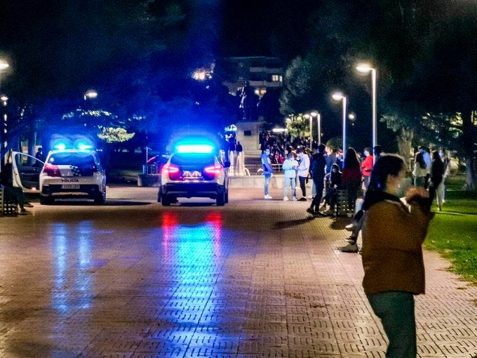 Detienen a un joven "muy agresivo" que había robado un bolso de una chica en Ciudad Real Detienen a un joven "muy agresivo" que había robado un bolso de una chica en Ciudad Real