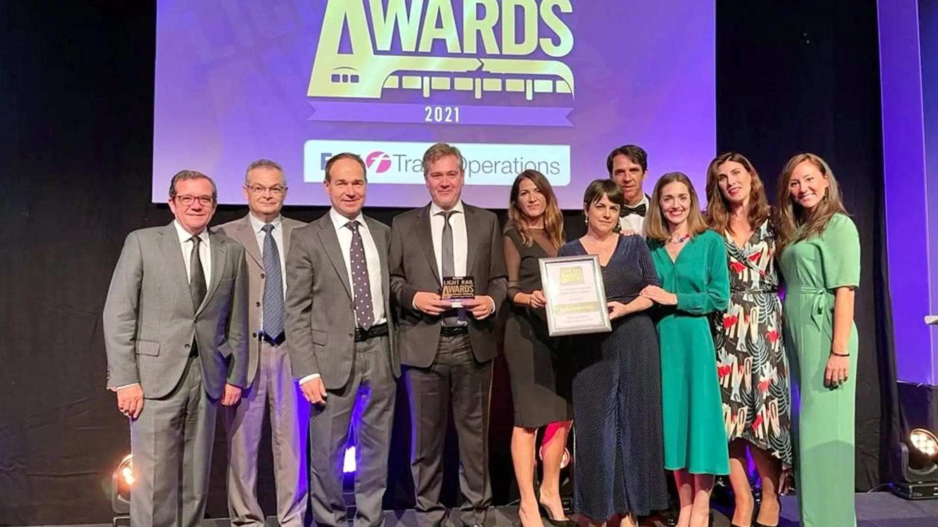 Metro de Sevilla gana el premio a la Mejor Iniciativa de Servicio al Cliente Metro de Sevilla gana el premio a la Mejor Iniciativa de Servicio al Cliente