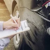 Investigado un mediador de seguros de coches de Badajoz que se apropiaba de la prima de las pólizas suscritas Investigado un mediador de seguros de coches de Badajoz que se apropiaba de la prima de las pólizas suscritas