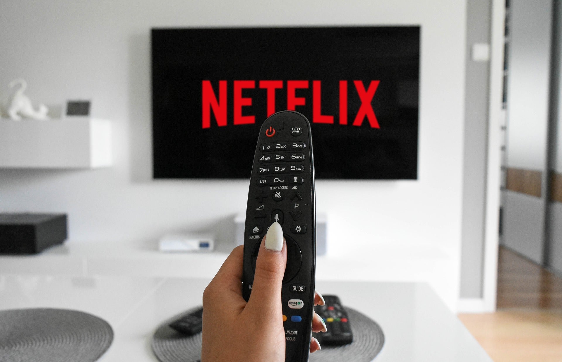 Netflix pide ayuda a Microsoft para crear su nuevo servicio con publicidad Netflix pide ayuda a Microsoft para crear su nuevo servicio con publicidad