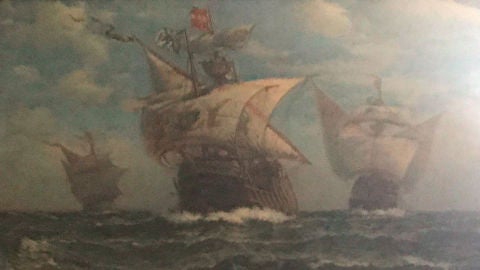 L&aacute;mina de la nao Santa Mar&iacute;a y las carabelas La Pinta y La Ni&ntilde;a