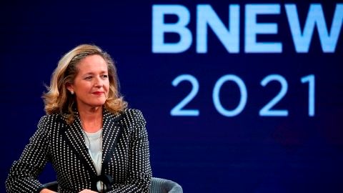 La vicepresidenta primera y ministra de Asuntos Econ&oacute;micos y Transformaci&oacute;n Digital, Nadia Calvi&ntilde;o