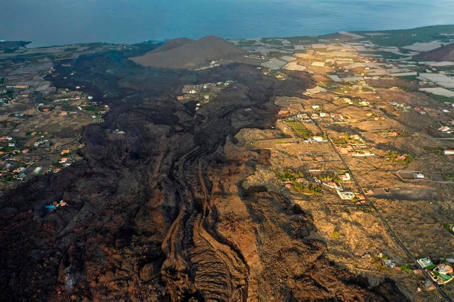 La desolación de la alcaldesa de Los Llanos: "He estado en la zona y no sabía ubicar dónde estaba Todoque" La desolación de la alcaldesa de Los Llanos: "He estado en la zona y no sabía ubicar dónde estaba Todoque"