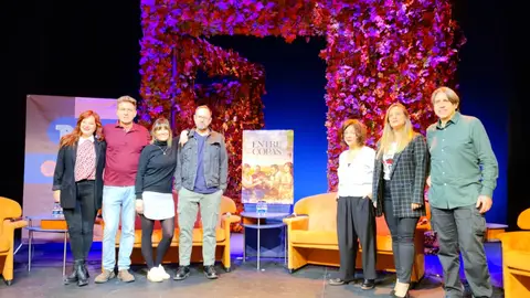 El Teatro Principal acoge el estreno de la obra "Entre Copas" Cultura