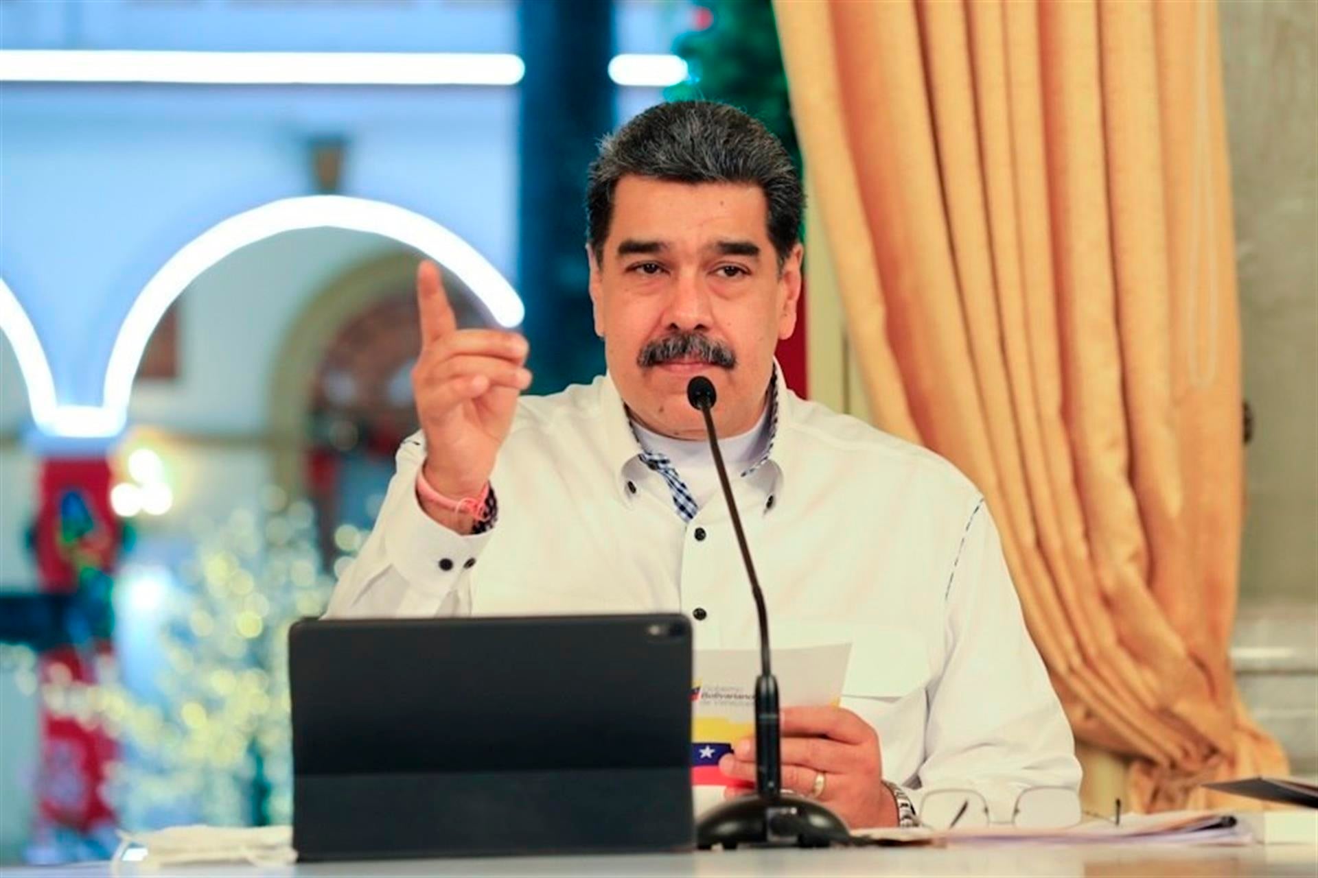Nicolás Maduro solicitará al rey Felipe VI que pida perdón por el "genocidio" de América Nicolás Maduro solicitará al rey Felipe VI que pida perdón por el "genocidio" de América
