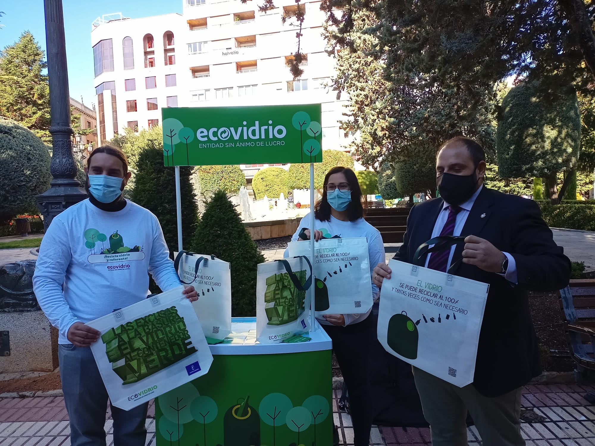 Albacete tratará de incrementar su reciclaje de vidrio para ganar un premio Albacete tratará de incrementar su reciclaje de vidrio para ganar un premio