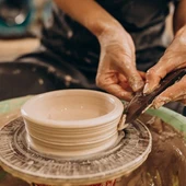 La alcaldesa de Talavera defiende la necesidad de un sello para proteger los productos artesanales La alcaldesa de Talavera defiende la necesidad de un sello para proteger los productos artesanales