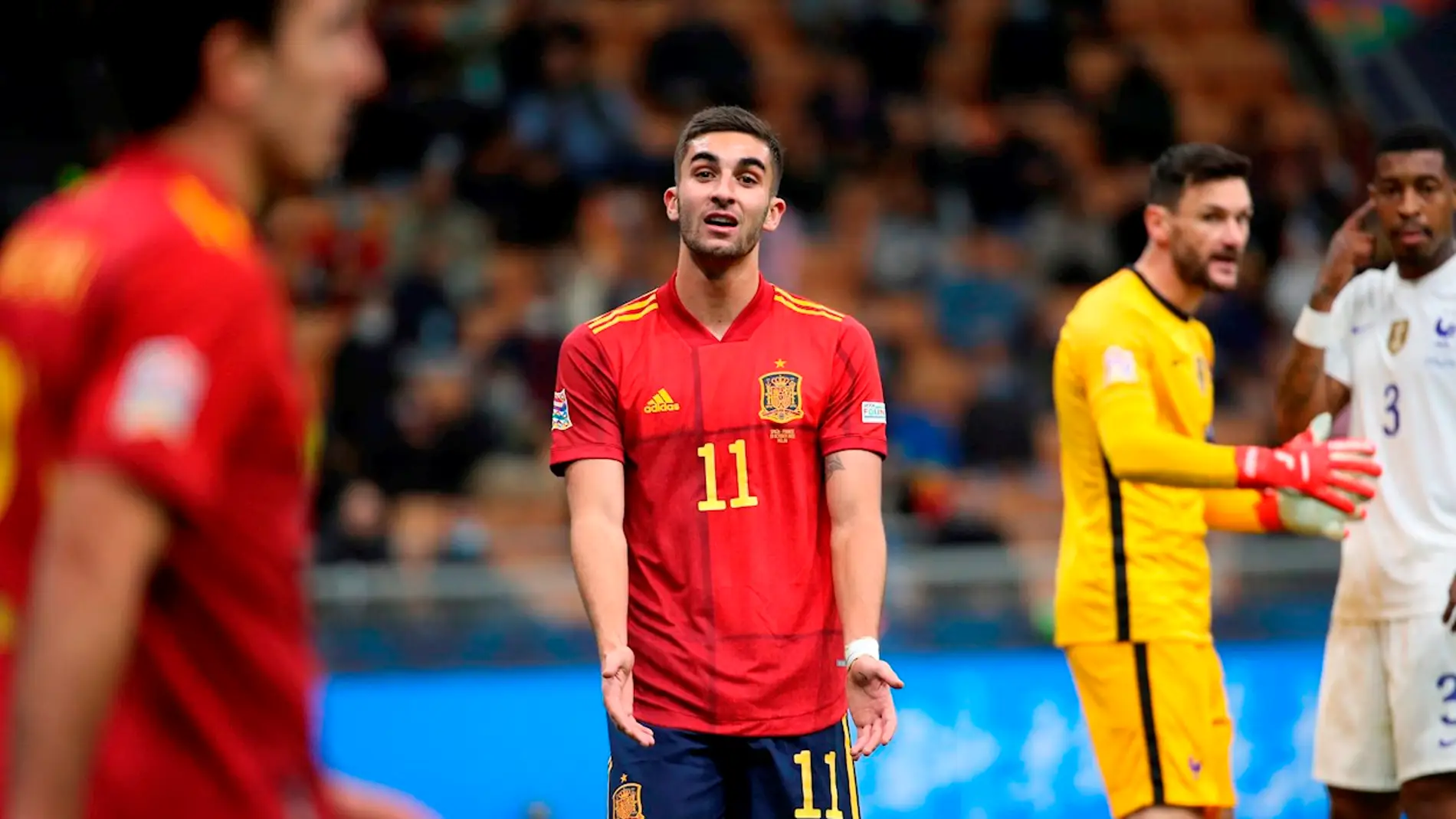 Ferrán Torres se lamenta durante la final de la Liga de las Naciones