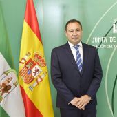 El delegado del Gobierno de la Junta en Sevilla, Ricardo Sánchez, presenta en Écija el nuevo plan de empleo de la Junta
