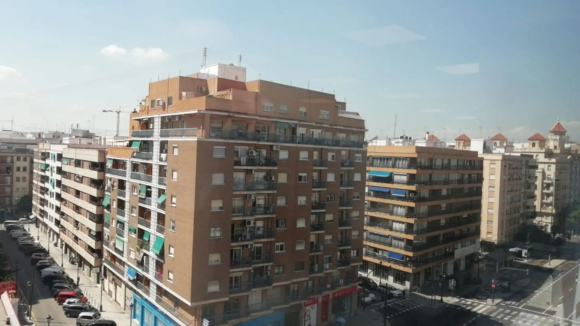 Ayuntamiento y Gobierno subvencionarán la mejora energética y de accesibilidad de viviendas particulares en València