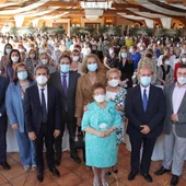 La Infanta Elena junto a los participantes del acto de Afammer La Infanta Elena junto a los participantes del acto de Afammer