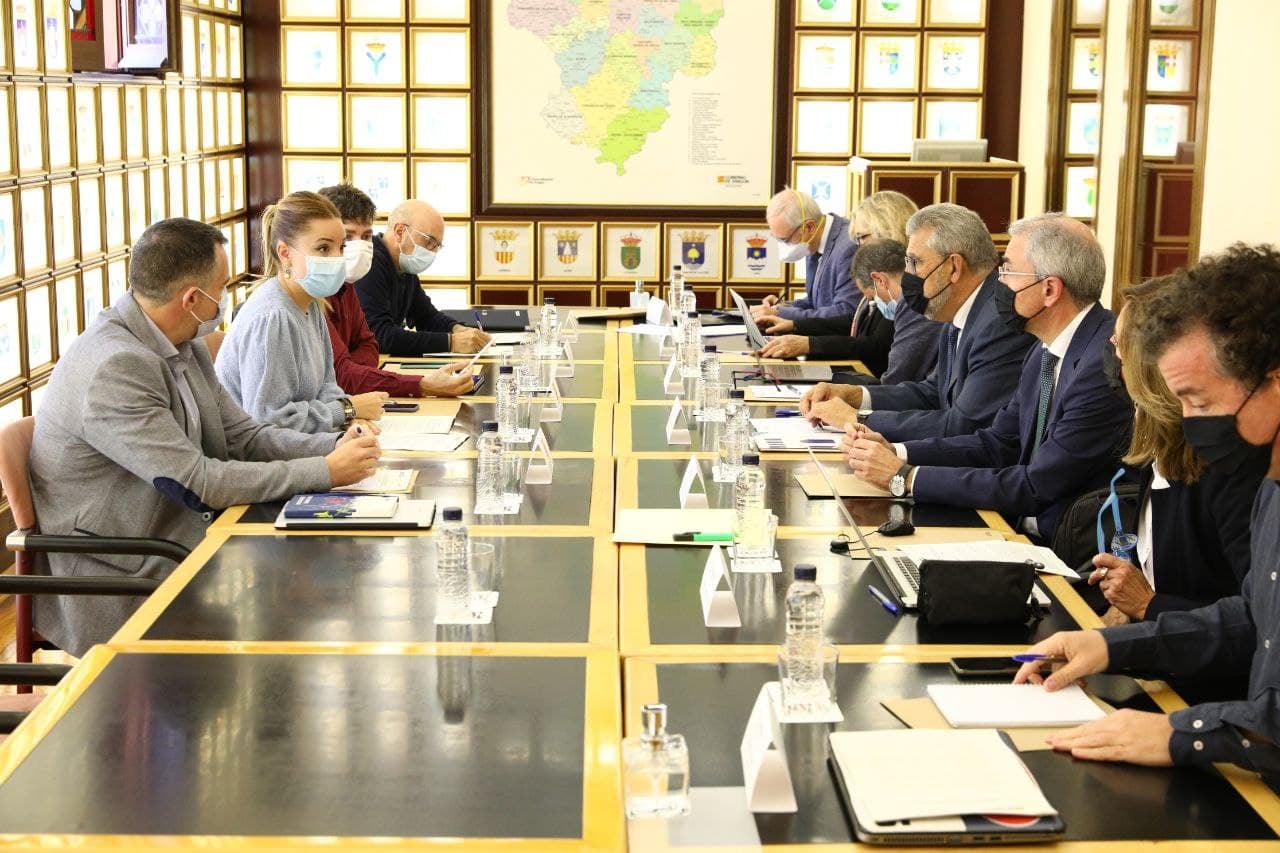 La Universidad de Zaragoza recibirá 1.082 millones de euros hasta 2026 La Universidad de Zaragoza recibirá 1.082 millones de euros hasta 2026