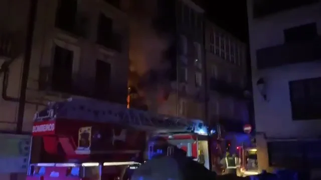 O incendio rexistrouse nunha vivenda do Casco Vello de Ourense O incendio rexistrouse nunha vivenda do Casco Vello de Ourense