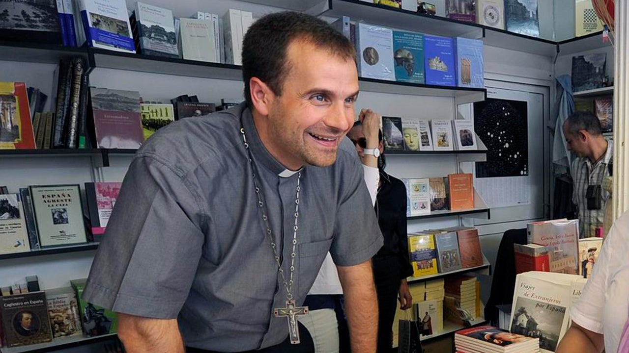 El obispo de Solsona tiene nuevo trabajo en una empresa especializada en semen porcino premium El obispo de Solsona tiene nuevo trabajo en una empresa especializada en semen porcino premium