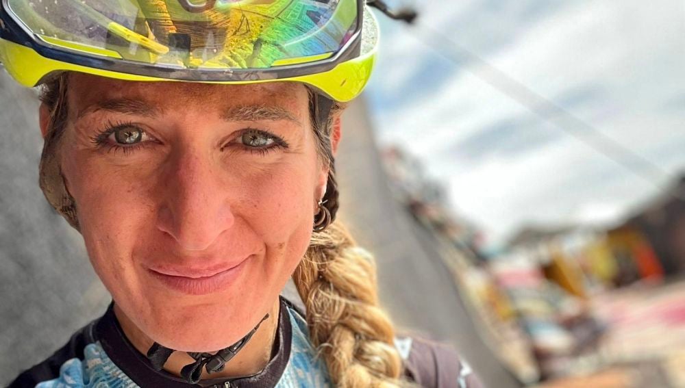 Ariadna Ródenas llega a la última etapa de la Titan Desert con el maillot de líder.