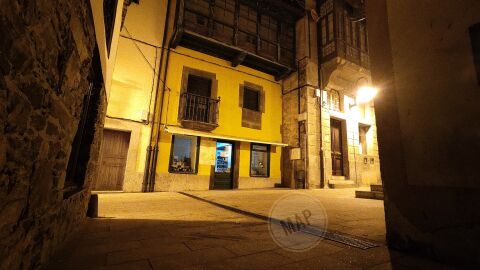 Rincón en la Plaza del Chacón Rincón en la Plaza del Chacón