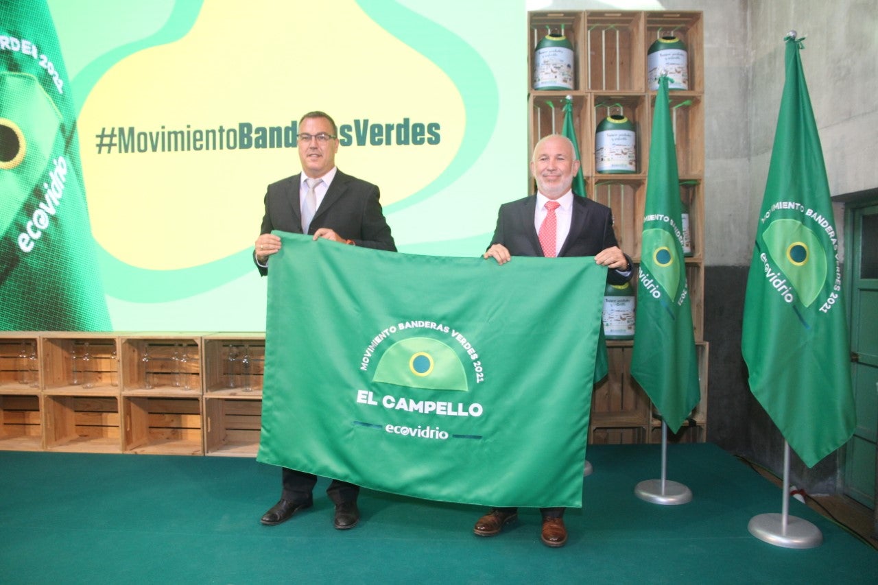 El Campello galardonado en Madrid con la 'bandera verde' de Ecovidrio por su compromiso medioambiental El Campello galardonado en Madrid con la 'bandera verde' de Ecovidrio por su compromiso medioambiental