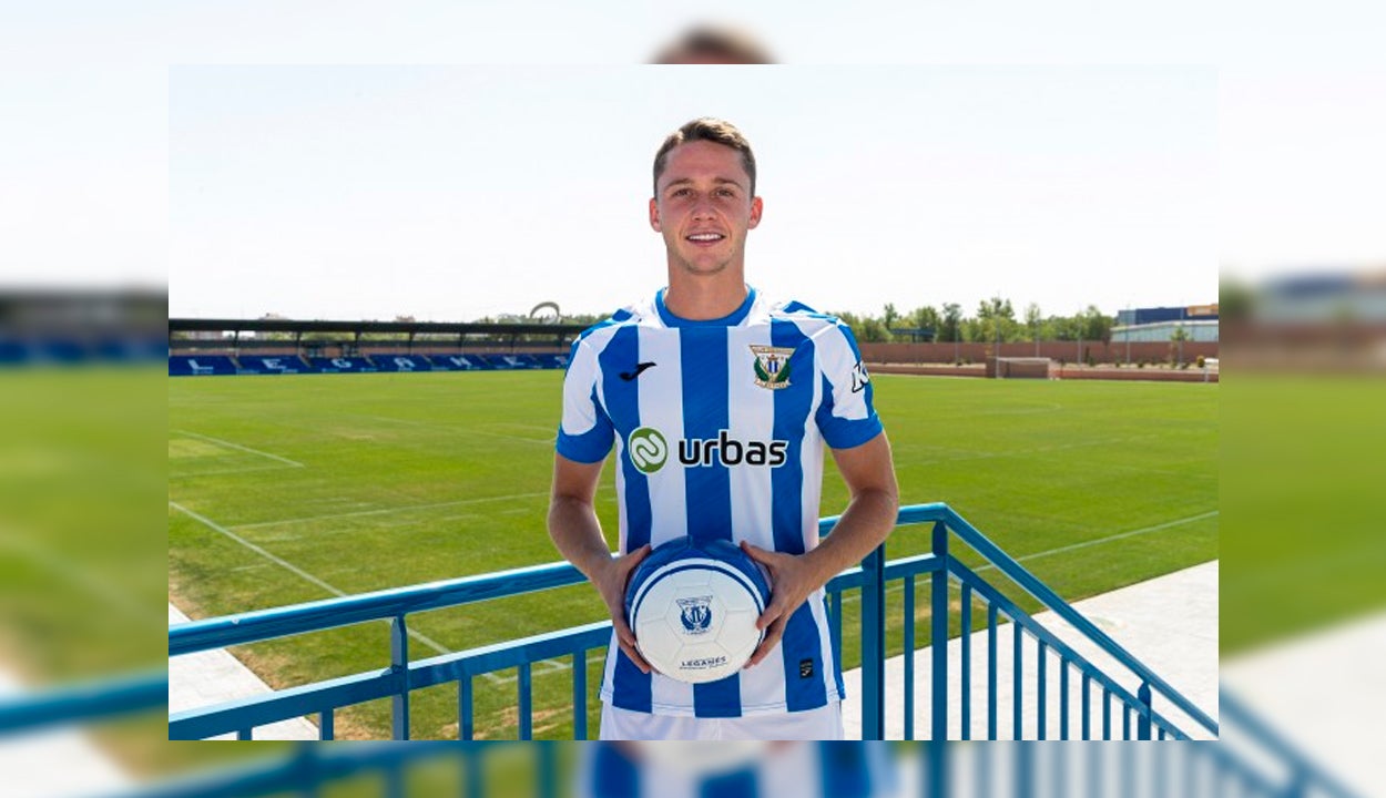 Asier Garitano se indigna con Borja Garcés por ausentarse de un partido sin permiso del club para irse a una boda Asier Garitano se indigna con Borja Garcés por ausentarse de un partido sin permiso del club para irse a una boda