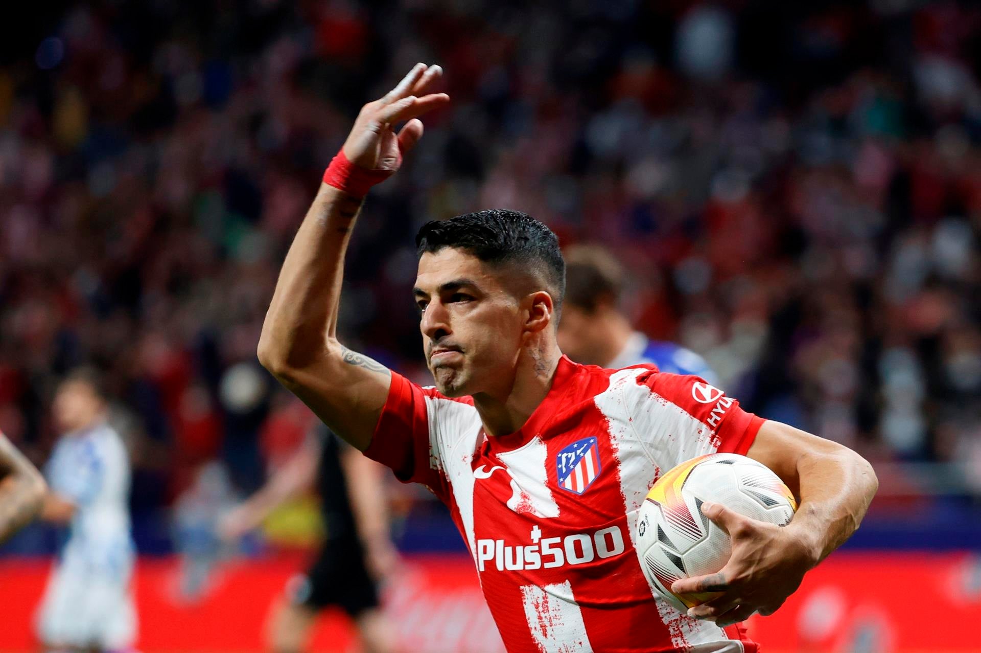 Un doblete de Luis Suárez evita que el Atleti caiga ante la Real Sociedad en el Wanda Metropolitano Un doblete de Luis Suárez evita que el Atleti caiga ante la Real Sociedad en el Wanda Metropolitano