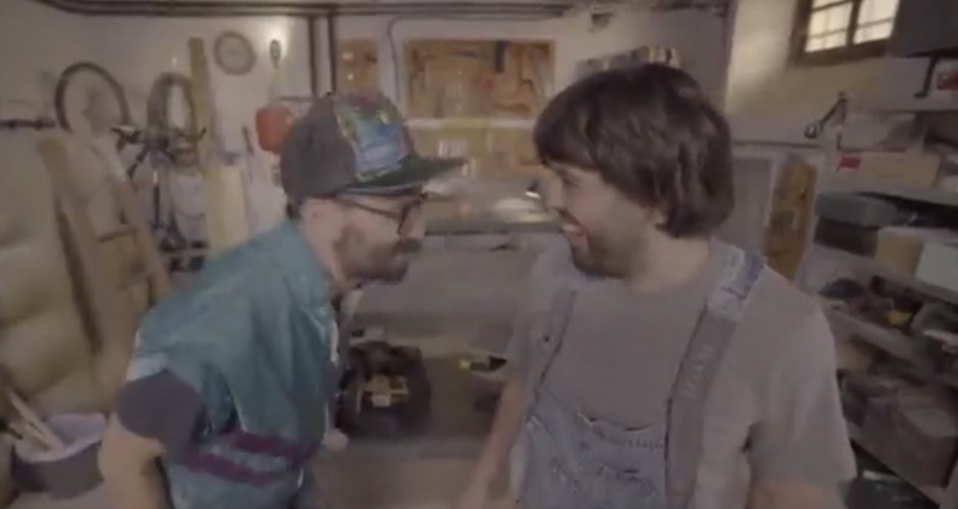 El polémico gag en TV3 sobre la princesa Leonor: "Es pedófilo, machista y misógino" El polémico gag en TV3 sobre la princesa Leonor: "Es pedófilo, machista y misógino"