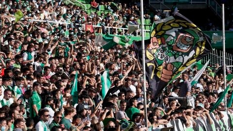 La Gradona en el Racing-Deportivo 