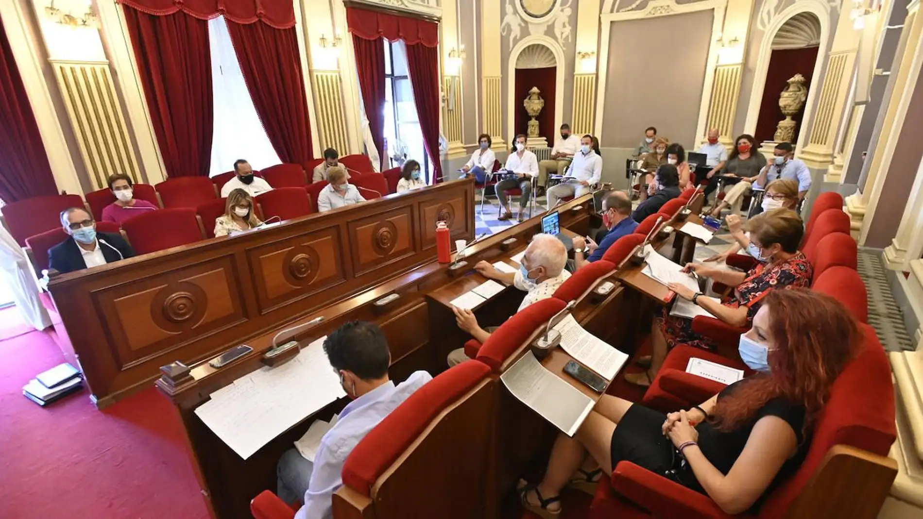 El Pleno del Ayuntamiento de Badajoz insta a la Junta a dotar de viviendas sociales y protegidas el término municipal