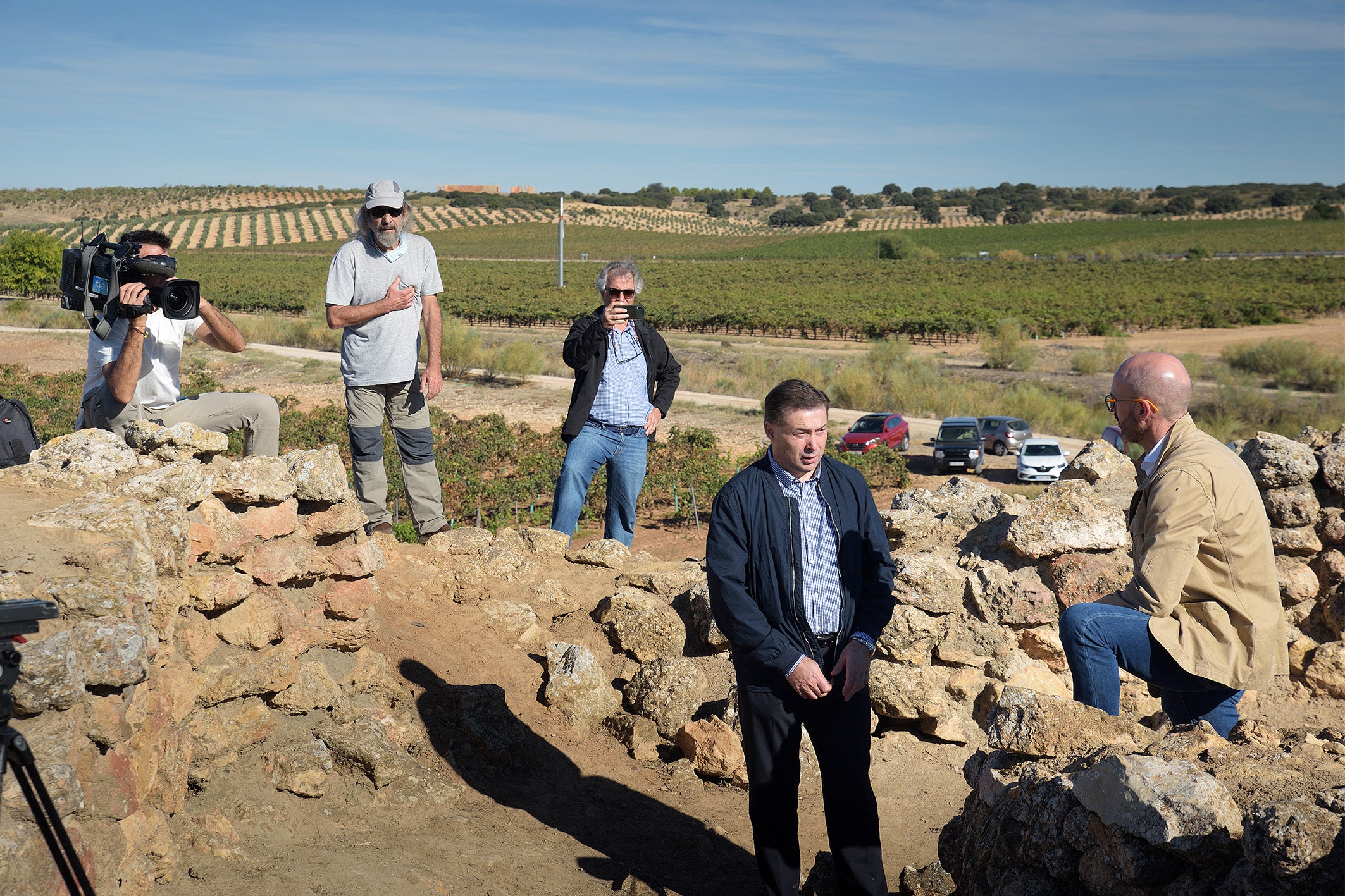 Una televisión nacional se interesa por la motilla de Argamasilla Una televisión nacional se interesa por la motilla de Argamasilla