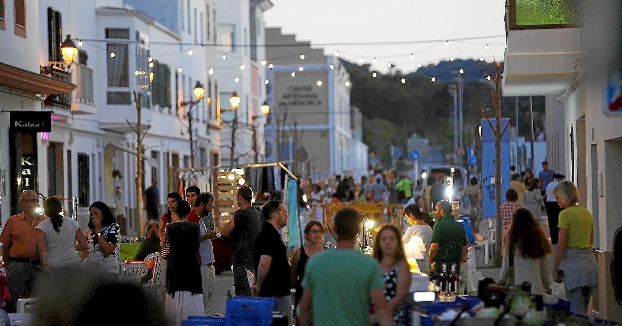 Vecinos de Es Mercadal piden medidas para reducir la saturación de la Vía Ronda Vecinos de Es Mercadal piden medidas para reducir la saturación de la Vía Ronda